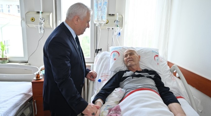 Başkan Bozbey'den Onkoloji Hastanesi'ne ziyaret