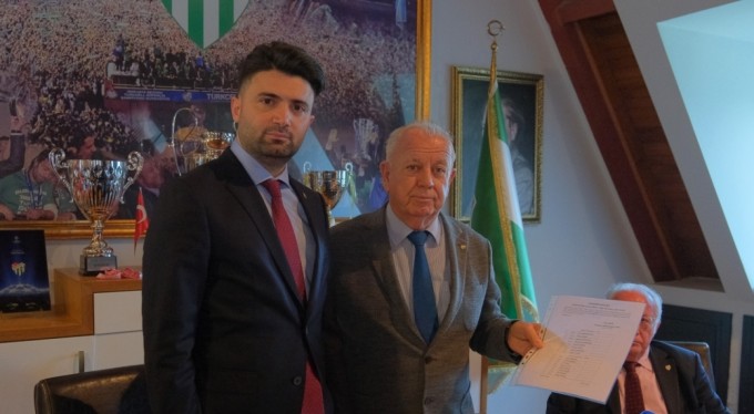 Bursaspor Başkan Adayı Enes Çelik'in yönetim kurulu belli oldu