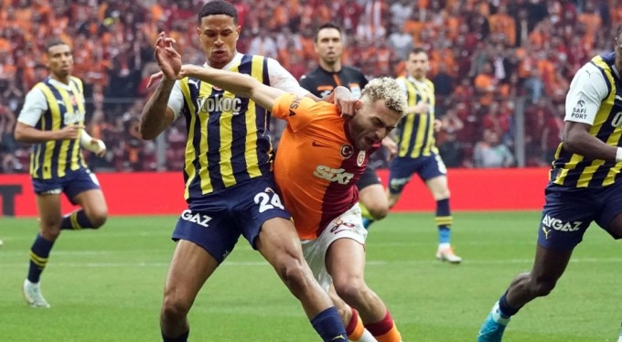 Derbide kazanan Fenerbahçe! Şampiyonluk son haftaya kaldı