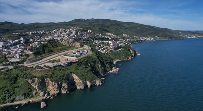 Bursa'da 12 dönümlük deniz manzaralı belediye binası satışa çıkarıldı