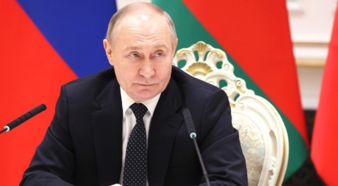 Putin: "Reisi'nin heyetindeki Rus helikopterlerinde sorun çıkmadı"