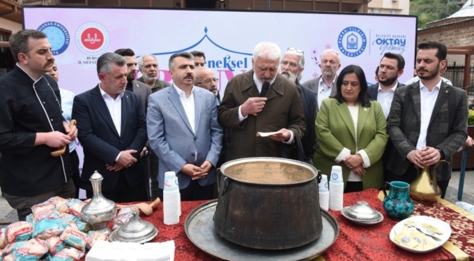 3'üncü Geleneksel Erguvan Bayramı başladı