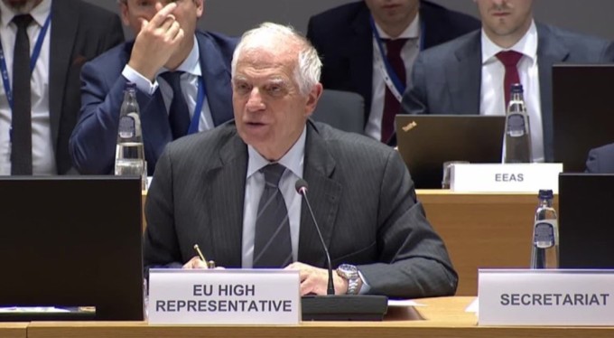 AB'den Suriyeli mültecilere 2 milyar euro destek taahhüdü