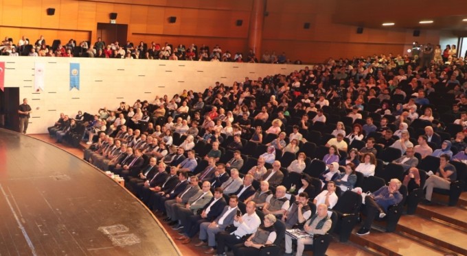 Bursa'da orman yangınlarıyla mücadelede öğrenmenler iş başında