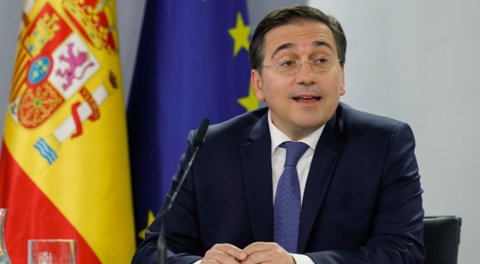 İspanya Dışişleri Bakanı Albares: "(Filistinliler) Ebediyen mülteci olmaya mahkum edilemezler"