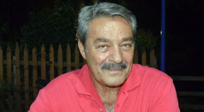 Usta oyuncu Kadir İnanır tekrar hastaneye kaldırıldı