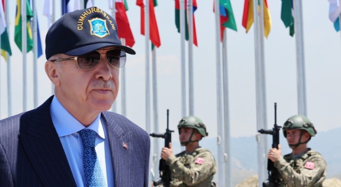 Cumhurbaşkanı Erdoğan: Türkiye bölücü örgütün 'teröristan' kurmasına izin vermeyecek"