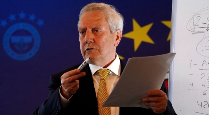 Aziz Yıldırım'dan transfer açıklaması