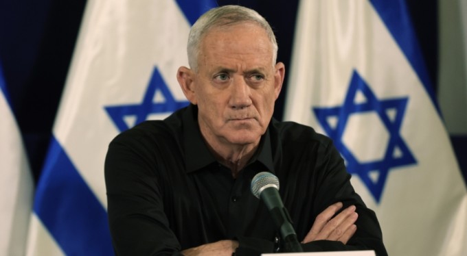 İsrail Savaş Kabinesi üyesi Gantz'dan "acil toplantı" çağrısı