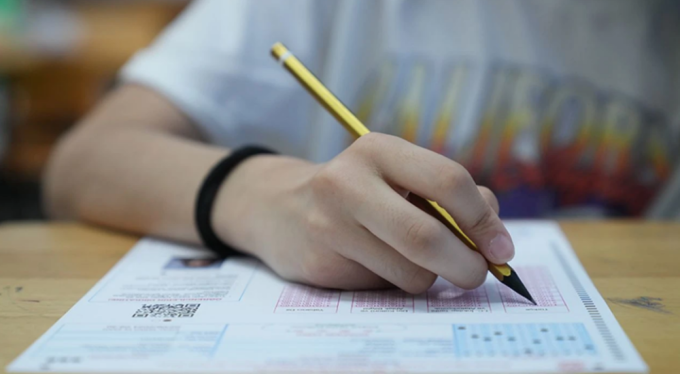 LGS 2024'de tartışmalı Fen sorusu: A mı C mi?