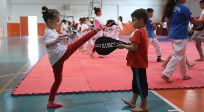 Sporla iç içe tatil başlıyor