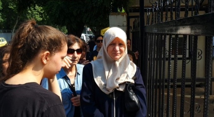 Bursa'da sınava geç kalanların hayalleri yıkıldı, gözyaşları sel oldu