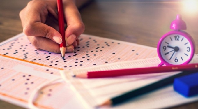 YKS'nin ikinci oturumu AYT başladı