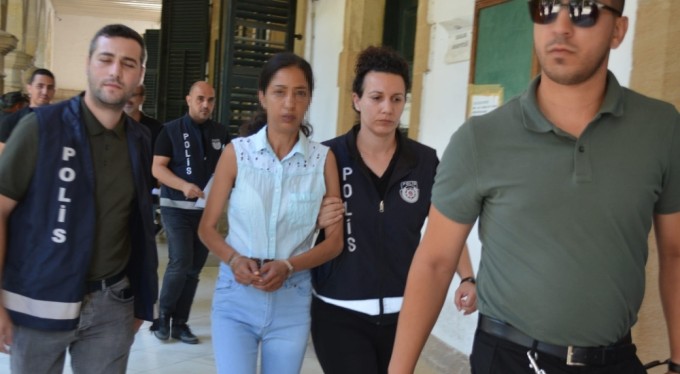 Annenin korkunç lanı şok etti! Oğlunu bornoz kuşağıyla öldürmeye çalıştı