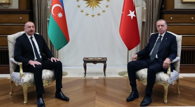 Cumhurbaşkanı Erdoğan, Azerbaycan Cumhurbaşkanı Aliyev ile görüştü