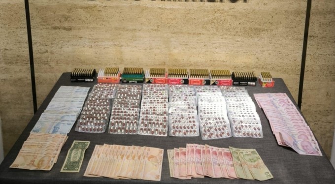 Bursa'da 'yeşil reçete' fırsatçılığına polis darbesi