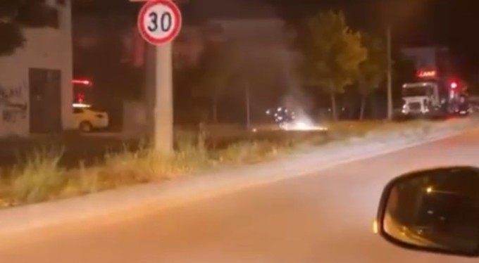 Bursa'da sıcaklık 40'dereceye ulaşınca elektrik telleri havai fişek gibi patladı