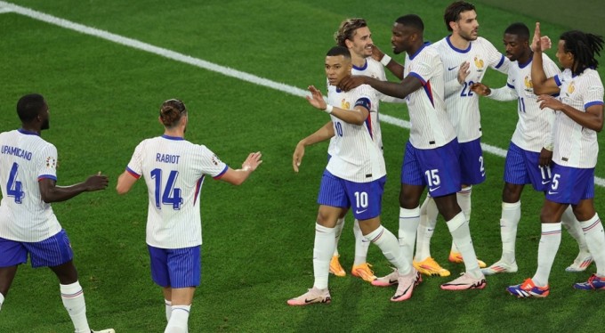 Fransa, Avusturya karşısında tek golle güldü