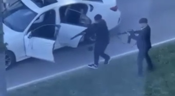 Bursa'da düğün konvoyunda havaya ateş açanlar yakalandı