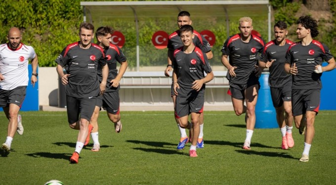 A Milli Takım'da Çekya maçı hazırlıkları sürüyor