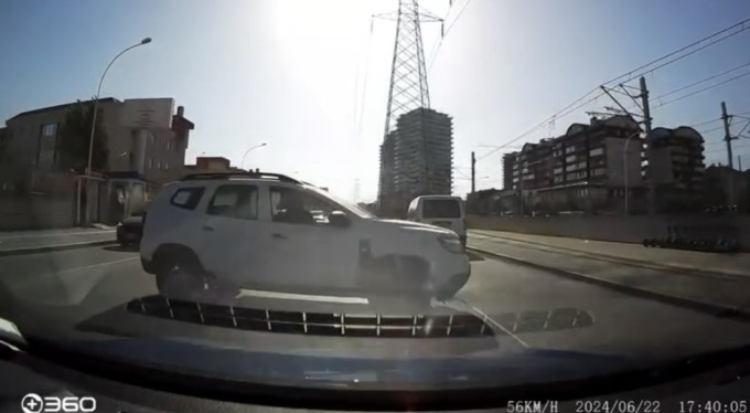 Hatalı manevra böyle kaza getirdi