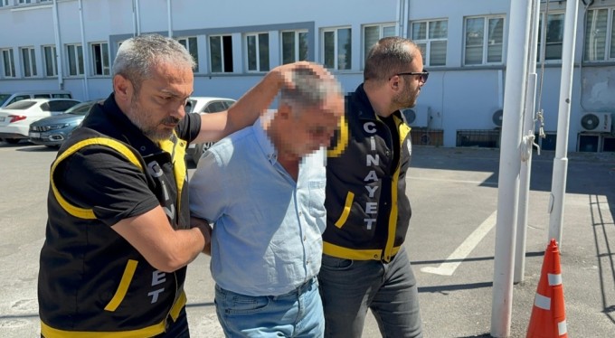 Bursa'da eşini ve taksi şoförünü vuran koca tutuklandı