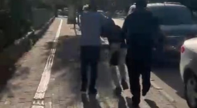 Bursa'da uyuşturucu satışından 10 yıl hapis cezasıyla aranıyordu, uyurken yakalandı