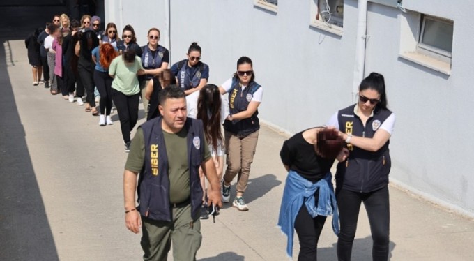 Cumhuriyet tarihinin en büyük yasa dışı bahis operasyonuna 83 tutuklama