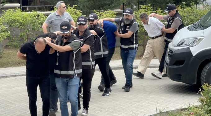 Bursa'da ölü soyucu organize suç örgütüne darbe