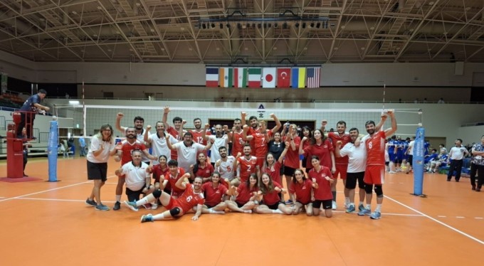 İşitme Engelliler Erkek Milli Voleybol Takımı dünya şampiyonu