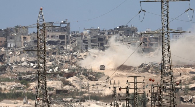 Gazze'de can kaybı 37 bin 877'ye yükseldi