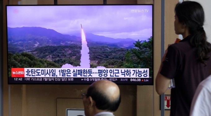 Kore Yarımadası'nda yüksek gerilim: Kuzey Kore 2 balistik füze fırlattı