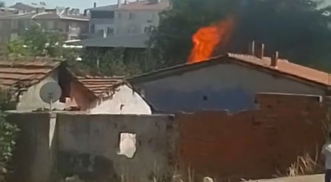 Bursa'da ev yangını