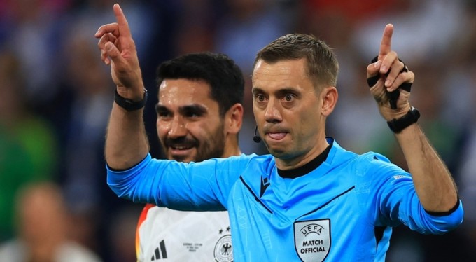 Ay-yıldızlıların, Hollanda müsabakasında Fransız hakem Clement Turpin düdük çalacak