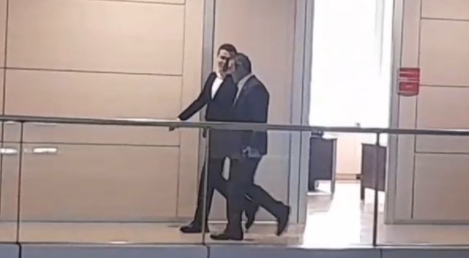 Fenerbahçe Başkanı Ali Koç 'şüpheli' sıfatıyla ifade vermek üzere adliyede