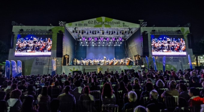 Uluslararası Bursa Festivali, 'Flamenko' rüzg&acirc;rıyla başladı