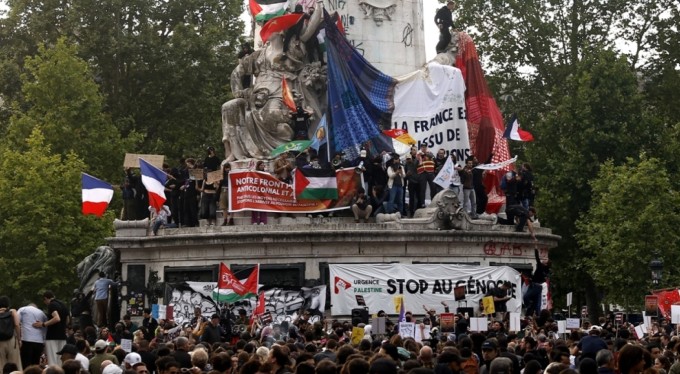 Sandık çıkış anketleri açıklandı! Fransa'da 'Sol' sürprizi