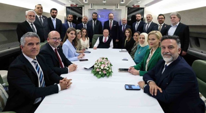 Cumhurbaşkanı Erdoğan: "Suriye'de inşa edilecek hakkaniyetli bir barış, en çok bize fayda sağlayacak"