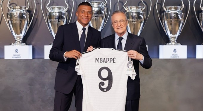 Real Madrid, Mbappe'yi 5 yıllığına kadrosuna kattı
