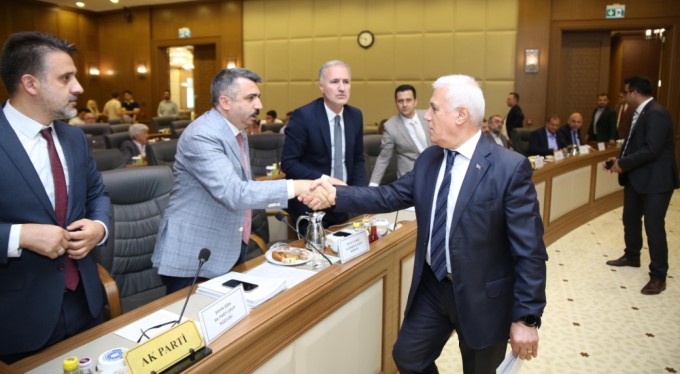 Başkan Bozbey: "Kentin geleceğine birlikte imza atalım"