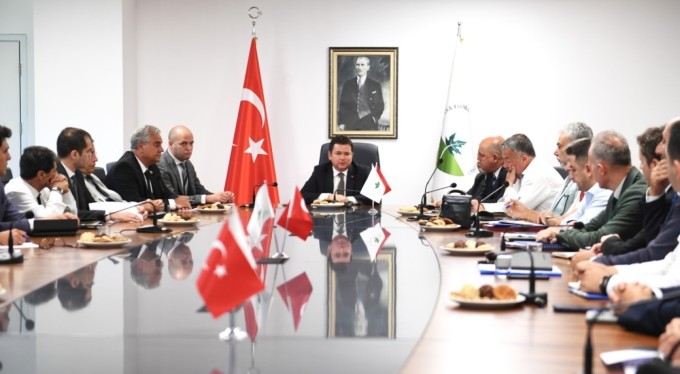 Başkan Aydın'dan hizmet kalitesini arttıracak toplantı