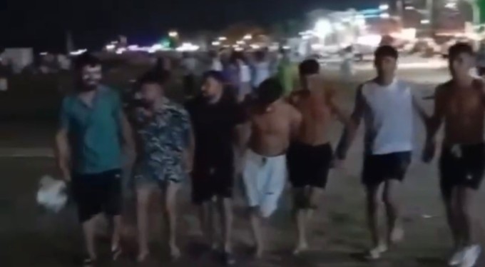 Sahilde terör halayı tepki çekti! Soruşturma başlatıldı