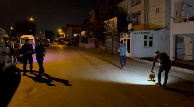 Bursa'da arsa kavgasında akrabalar birbirine girdi, önce yumruklar sonra silahlar konuştu