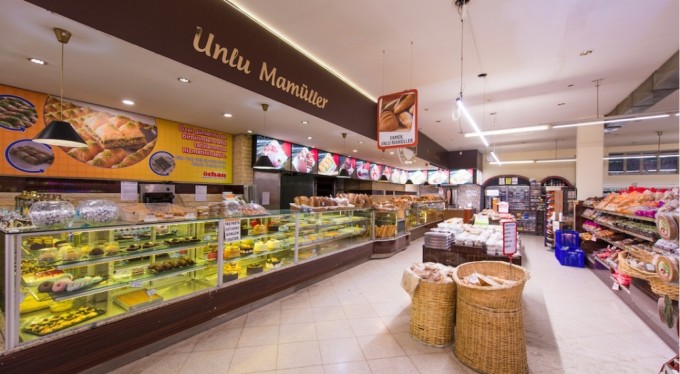 Özhan Market'te "Dolu Dolu İndirimler" başladı