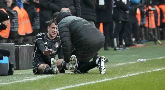Amir Hadziahmetovic, Beşiktaş'ta kalmak istiyor