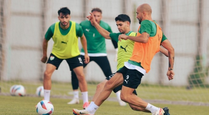 Bursaspor'da dar alan çalışması yapıldı