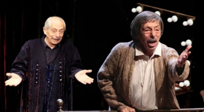 Usta oyuncu Genco Erkal hayatını kaybetti