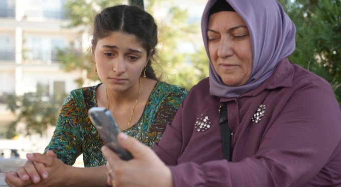 Yapay zeka kullanarak gurbetçi kadını 120 bin TL dolandırdılar
