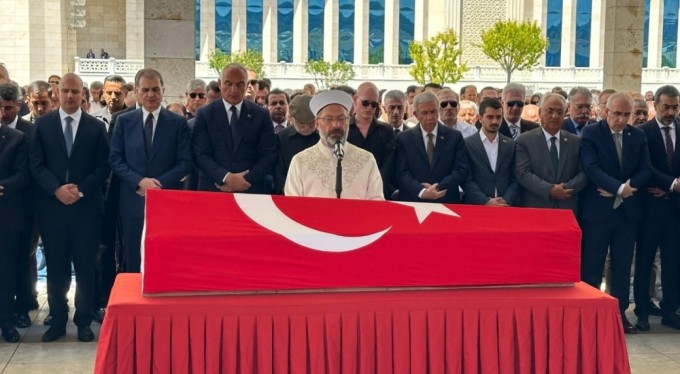Kenan Işık, Ankara'da son yolculuğuna uğurlandı