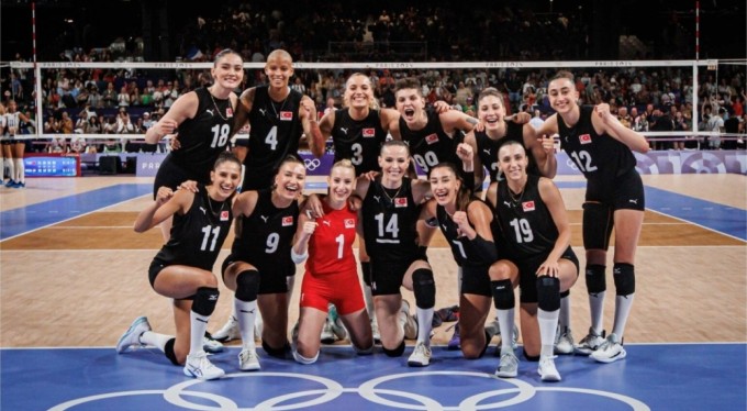 A Milli Kadın Voleybol Takımı, yarı finalde İtalya ile karşılaşacak